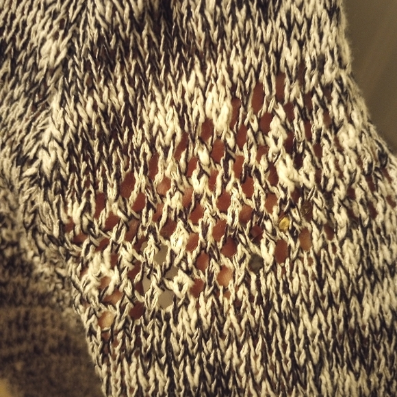 New Directions Tweed style fringed gray open cardigan. Petite Large - Picture 3 of 5